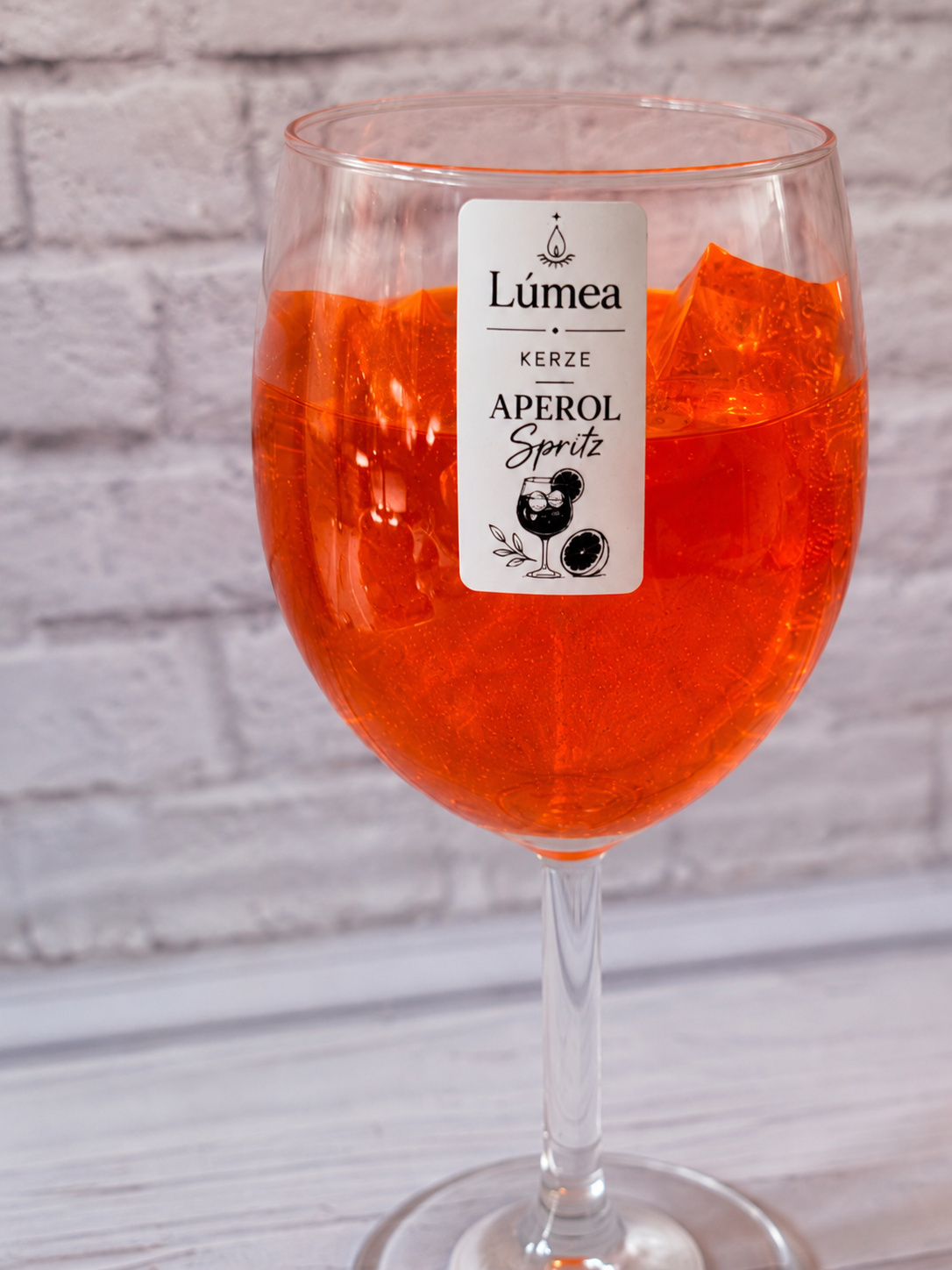 Aperol Spritz Duftkerze im Weinglas – Handgemachte Gelkerze